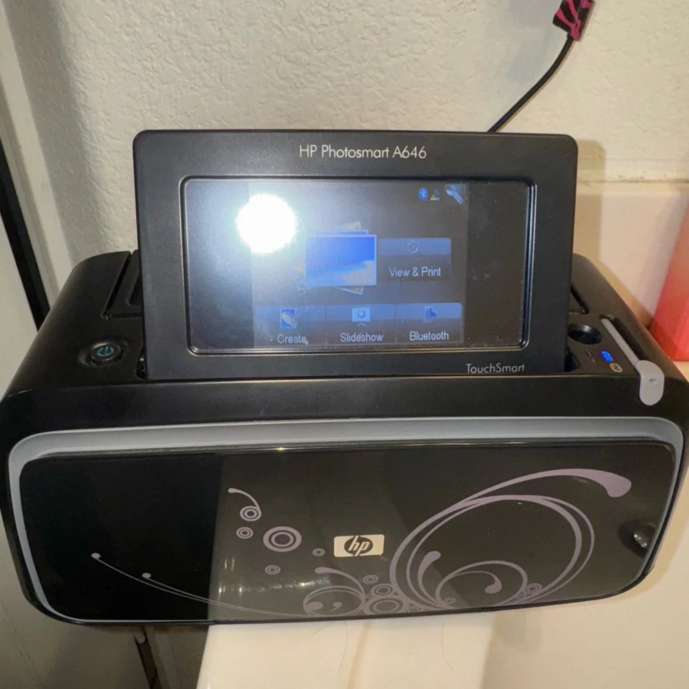HP Photosmart A646 Touchsmart Bluetooth Photo Ink Jet Printer With Photo Paper